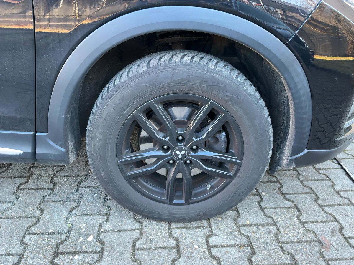 Mitsubishi Eclipse 2019 — photo 12