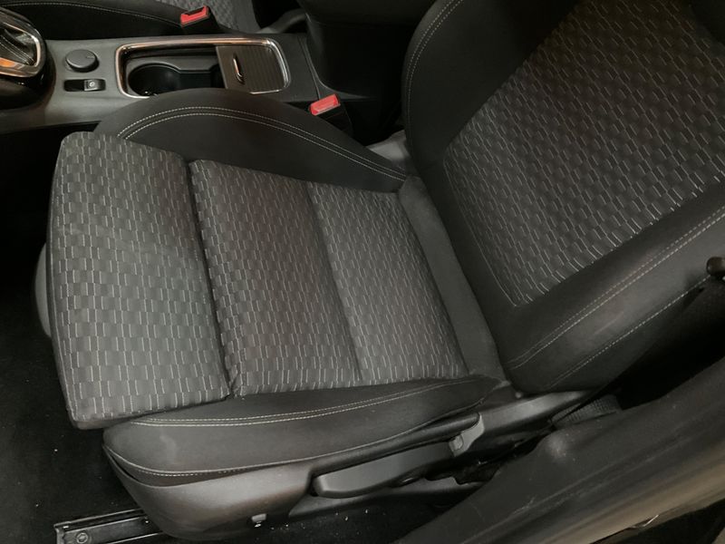 Opel Astra 1.6 CDTI DPF ON 2018 – снимка 31