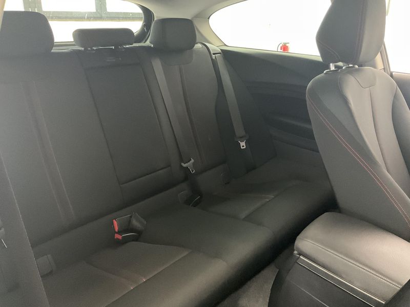 BMW 1er 118i Sport Line — zdjęcie 14
