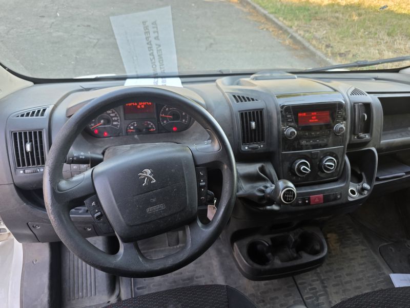 Peugeot Boxer 2.0 Blue-HDi 333 L2H1 Komfort — zdjęcie 11
