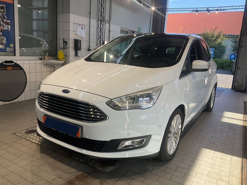 Ford C-Max 1.0 EcoBoost Titanium