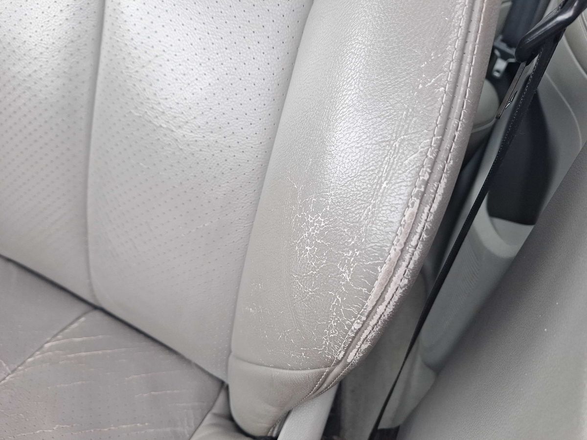 Peugeot 308 2012 — photo 53