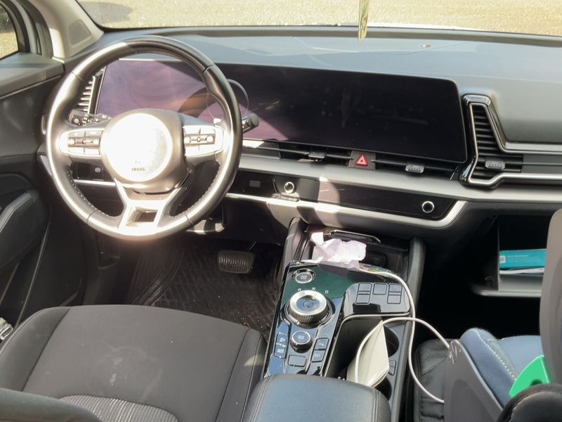 Kia Sportage 1.6 Hybrid Style 2023 – снимка 17
