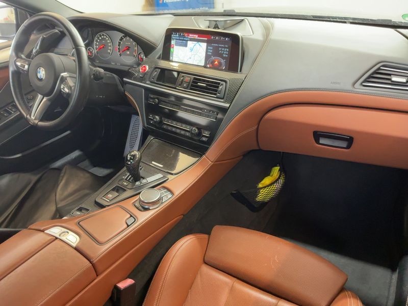 BMW 6er M6 — zdjęcie 12