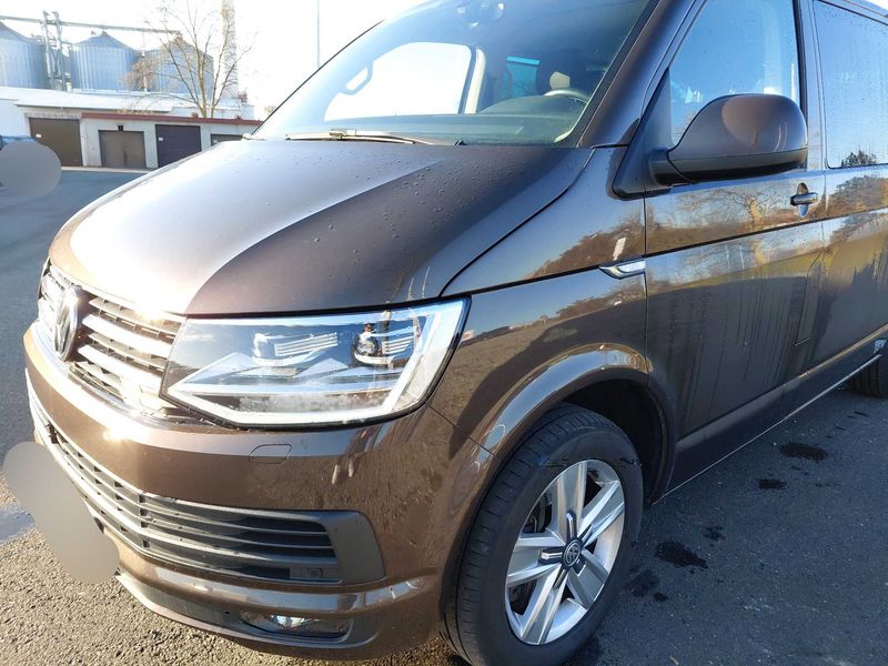 Volkswagen T6 Multivan 2.0 TDI Comfortline 4Motion — zdjęcie 2