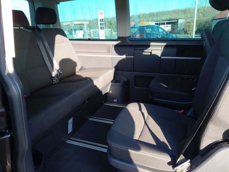 Volkswagen T6 Multivan 2.0 TDI Comfortline 4Motion — zdjęcie 14