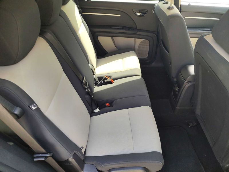 Dodge Journey 2.0 CRD SXT — zdjęcie 13
