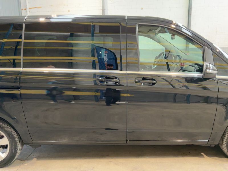 Mercedes-Benz V-Klasse V 220 d lang Avantgarde — zdjęcie 7