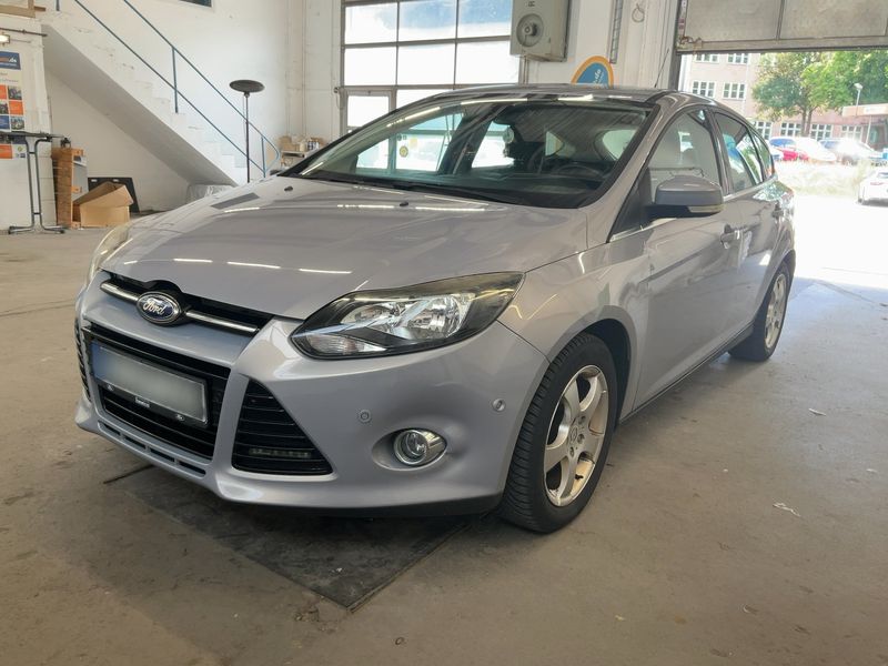 Ford Focus 1.6 Ti-VCT Titanium