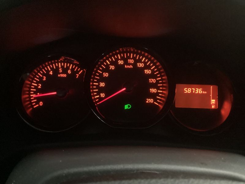 Dacia Logan 1.0 — zdjęcie 13