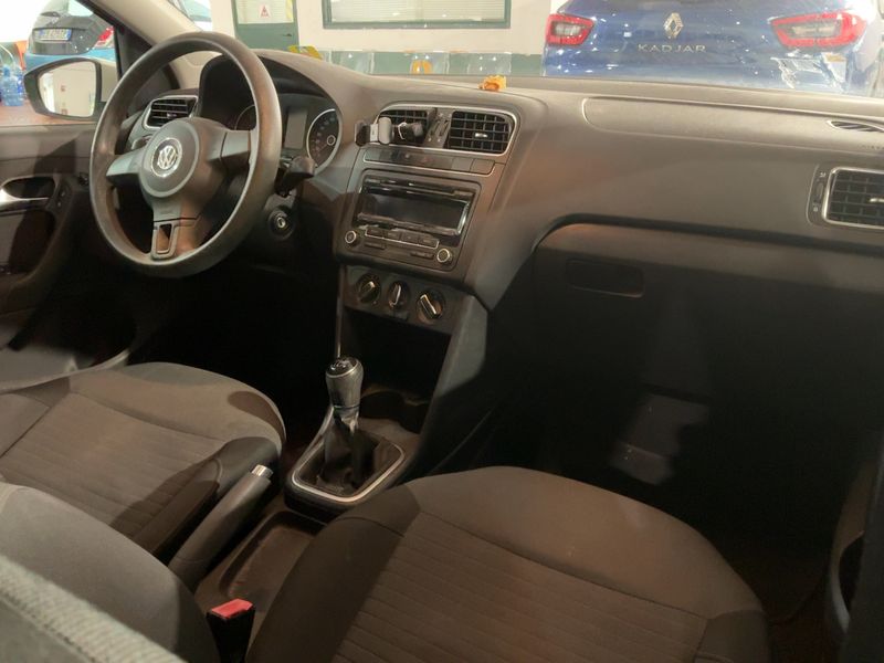 Volkswagen Polo 1.6 TDI Comfortline 2013 – снимка 17