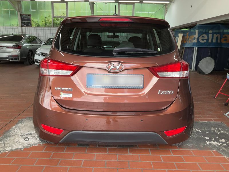Hyundai ix20 1.4 FIFA world Cup Edition — zdjęcie 5