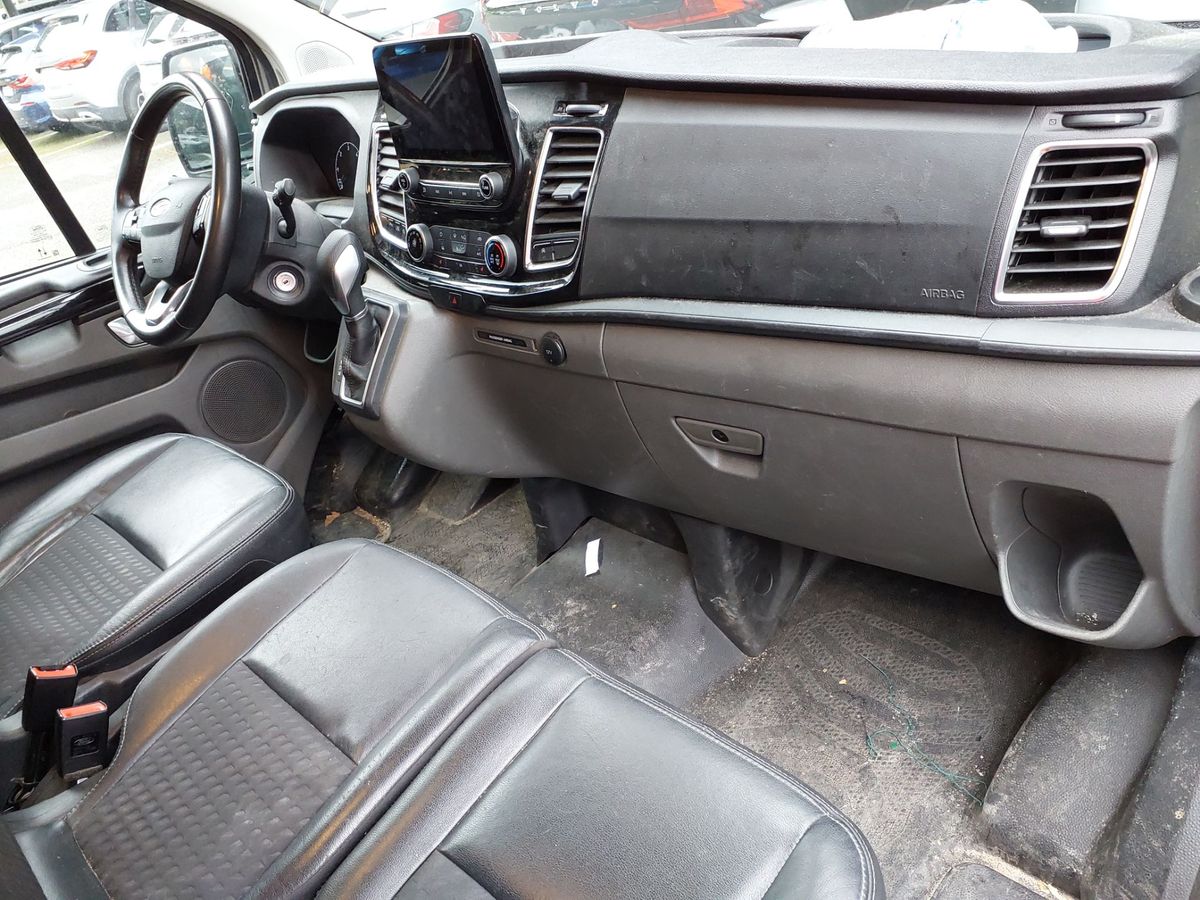 Ford Transit 2023 — photo 11
