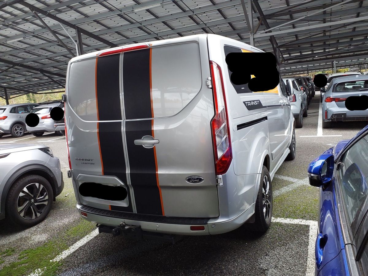 Ford Transit 2023 — photo 6
