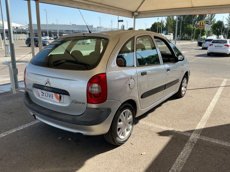 Citroen Xsara Picasso 1.8 SX — zdjęcie 2