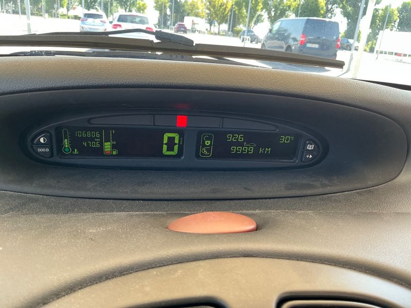 Citroen Xsara Picasso 1.8 SX — zdjęcie 4