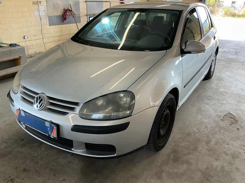 2004 Volkswagen Golf V