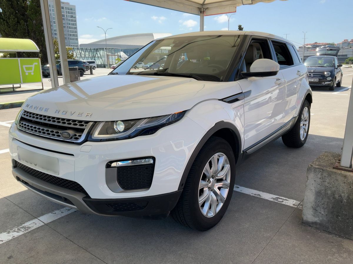 Land Rover 2016