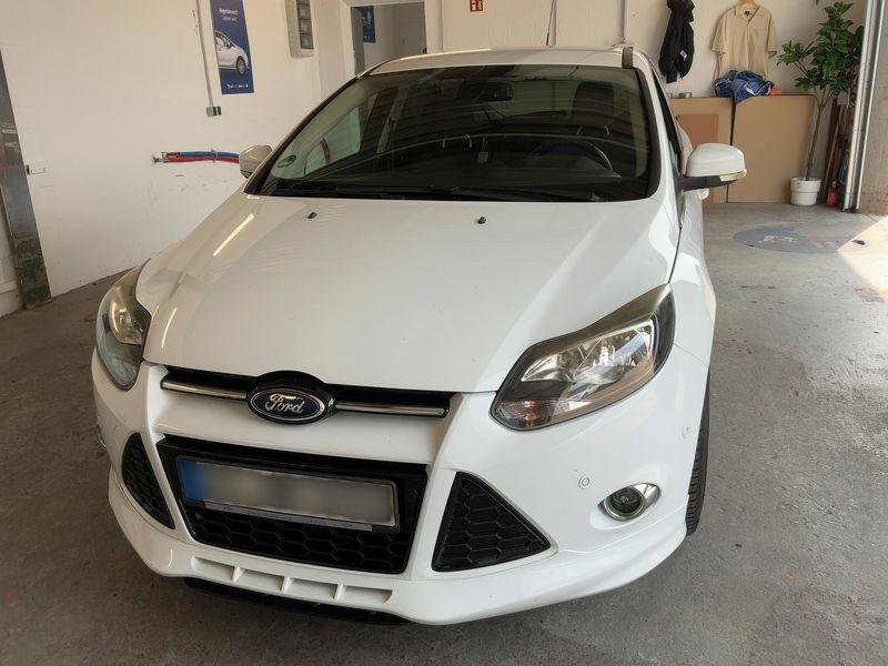 Ford Focus 1.6 TDCi Titanium 2014 – снимка 14