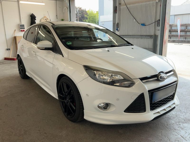 Ford Focus 1.6 TDCi Titanium 2014 – снимка 12