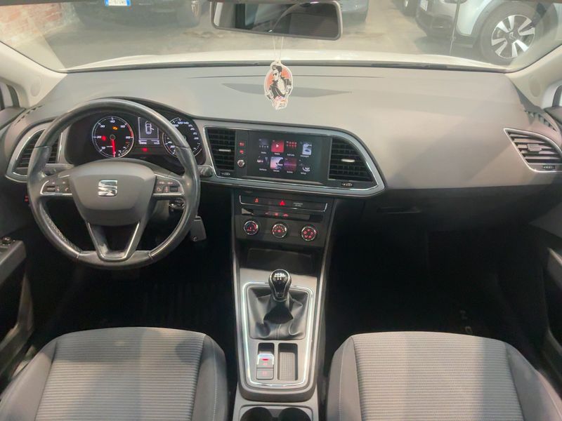 Seat Leon 1.6 TDI Style — zdjęcie 12