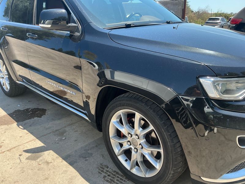 Jeep Grand Cherokee 3.0 CRD Summit 2015 – снимка 21