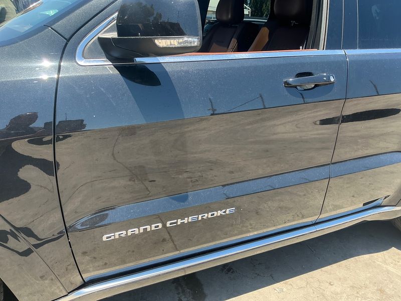 Jeep Grand Cherokee 3.0 CRD Summit 2015 – снимка 23