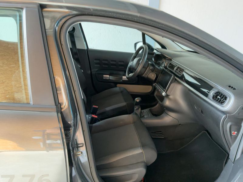 Citroen C3 1.2 PureTech Feel 2018 – снимка 16