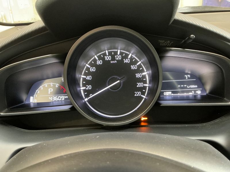 Mazda CX-3 2.0 Skyactiv-G Exclusive-Line — zdjęcie 13