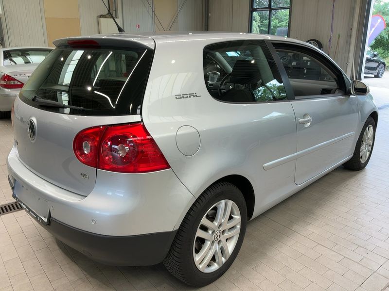 Volkswagen Golf V 1.6 Goal — zdjęcie 6