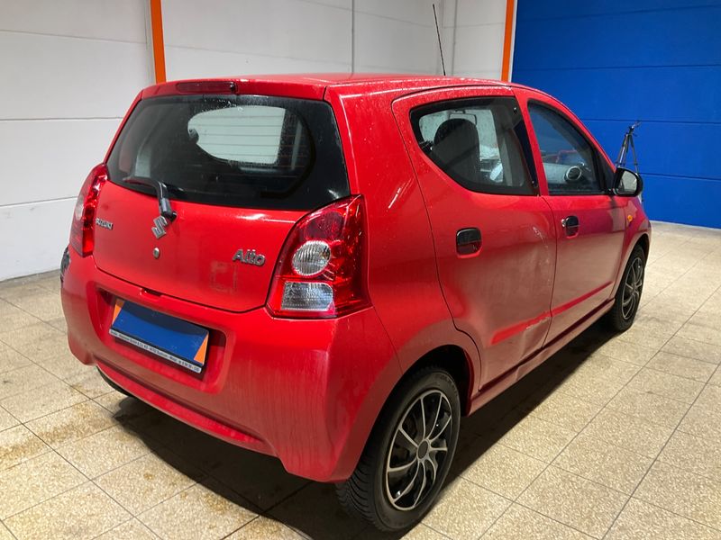 Suzuki Alto 1.0 Club — zdjęcie 2