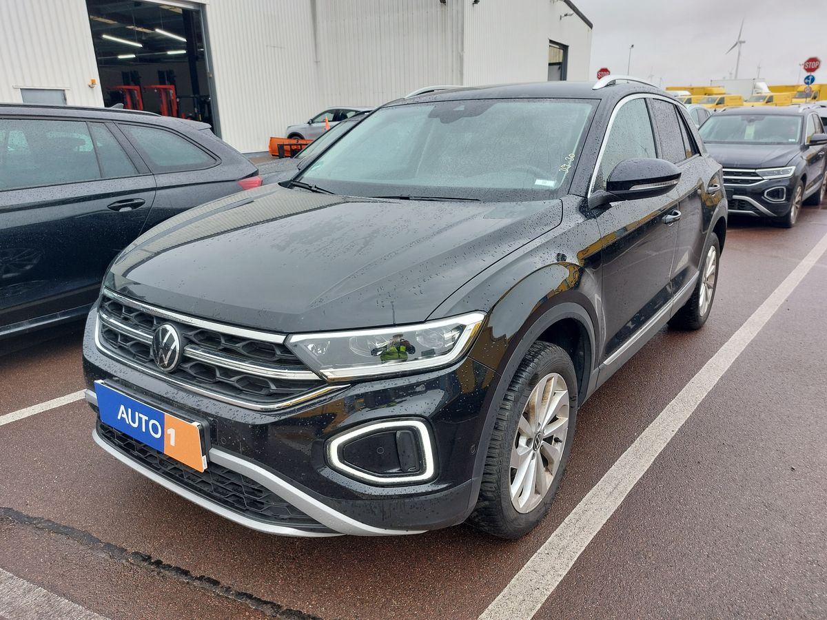 Volkswagen T-Roc 2025 — photo 1