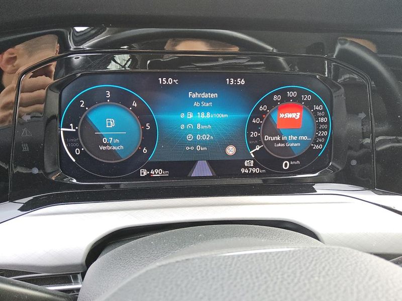 Volkswagen Golf VIII 2.0 TDI Life — zdjęcie 16
