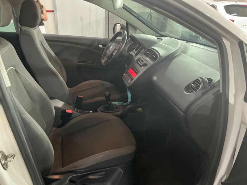 Seat Altea 1.6 TDI I-Tech Ecomotive — zdjęcie 3