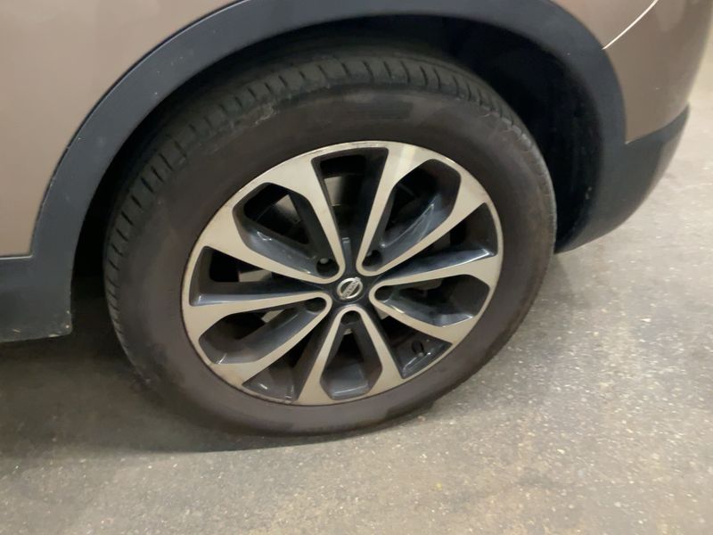 Nissan Qashqai+2 2.0 dCi I-Way 4x4 2011 – снимка 11