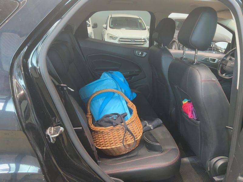 Ford EcoSport 1.0 EcoBoost ST-Line — zdjęcie 14
