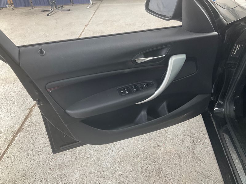 BMW 1er 118d Sport Line 2016 – снимка 28