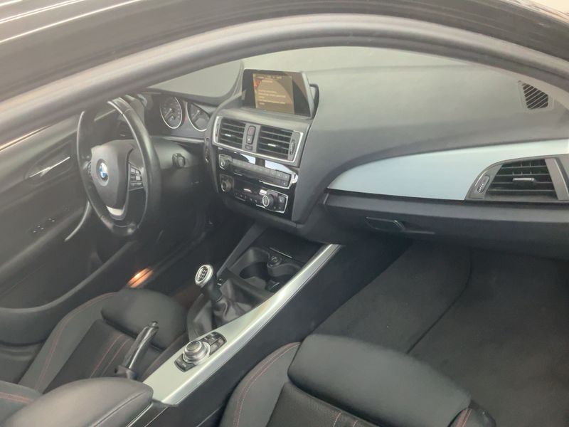 BMW 1er 118d Sport Line 2016 – снимка 18