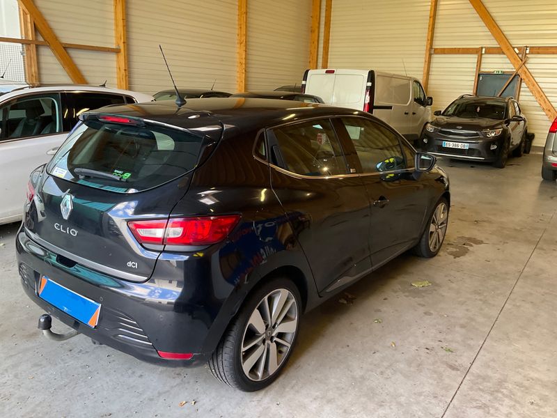 Renault Clio 1.5 dCi Expression — zdjęcie 2