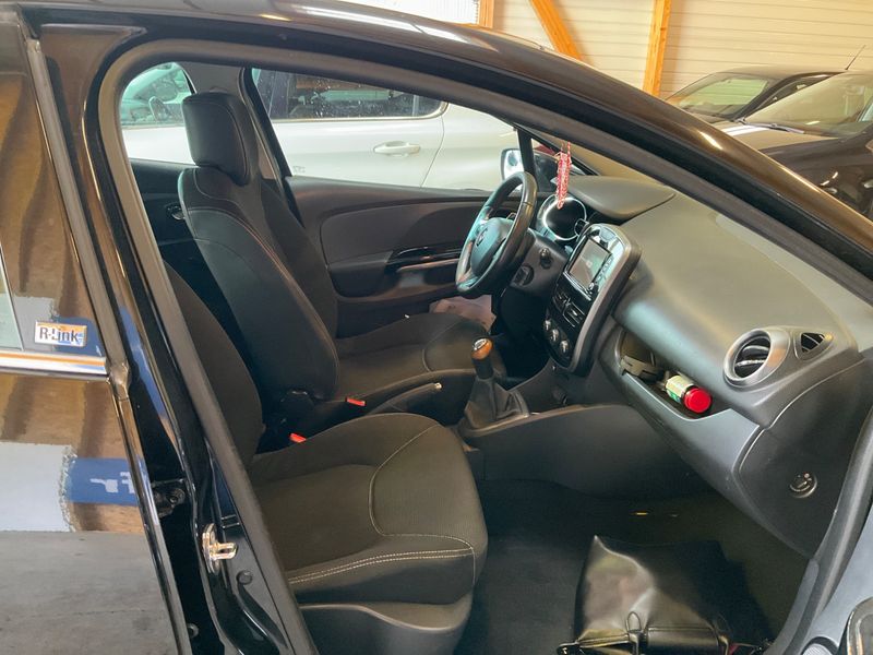 Renault Clio 1.5 dCi Expression — zdjęcie 3