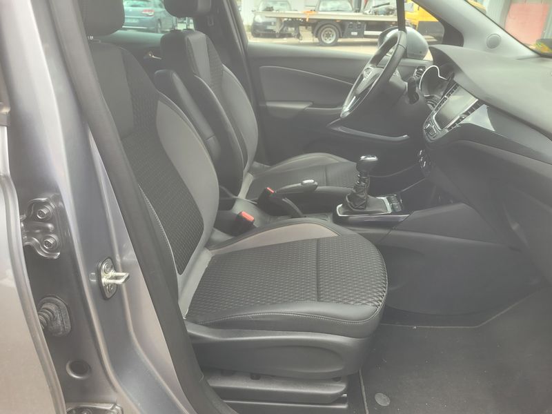 Opel Crossland X 1.2 Turbo Business Elegance — zdjęcie 11