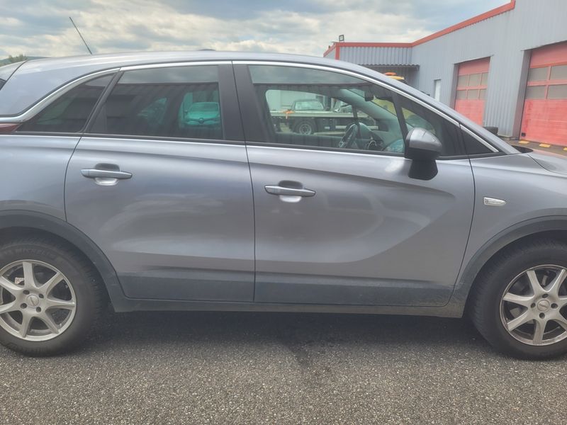 Opel Crossland X 1.2 Turbo Business Elegance — zdjęcie 7