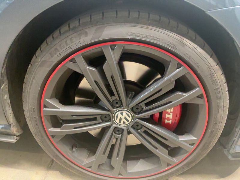 Volkswagen Golf VII 2.0 TSI GTI Performance BlueMotion Tech 2017 – снимка 11