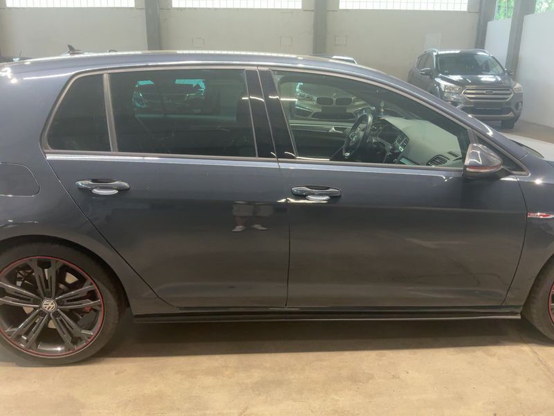 Volkswagen Golf VII 2.0 TSI GTI Performance BlueMotion Tech — zdjęcie 7