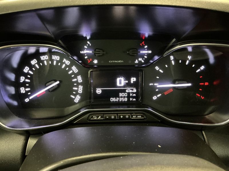 Citroen C3 Aircross 1.2 e-THP Feel Business 2019 – снимка 18