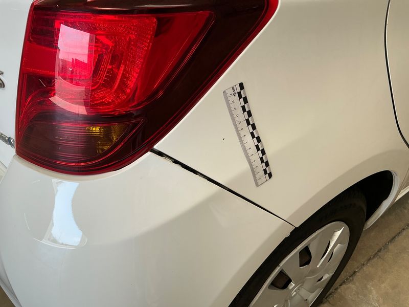 Toyota Yaris 1.5 Hybrid Dynamic 2015 – снимка 29