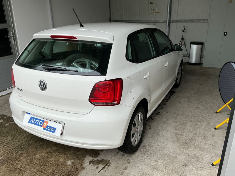 Volkswagen Polo 1.2 4Friends — zdjęcie 2