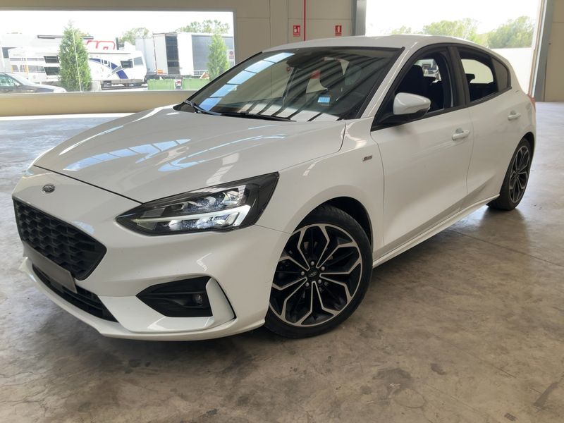 Ford Focus 1.0 EcoBoost ST-Line — zdjęcie 1