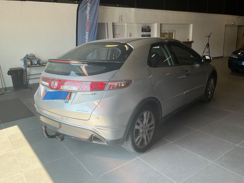 Honda Civic 2.2 CTDI Sport — zdjęcie 2