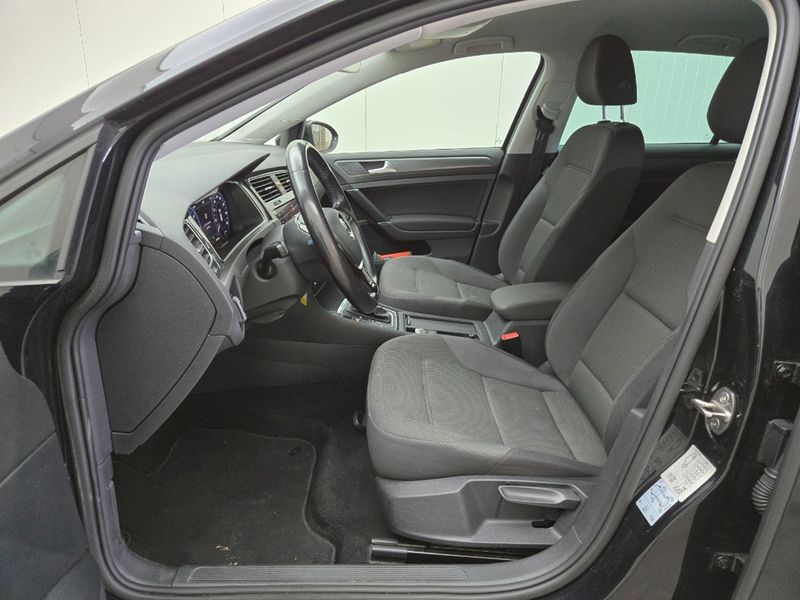 Volkswagen e-Golf VII electric drive 100 kW — zdjęcie 6